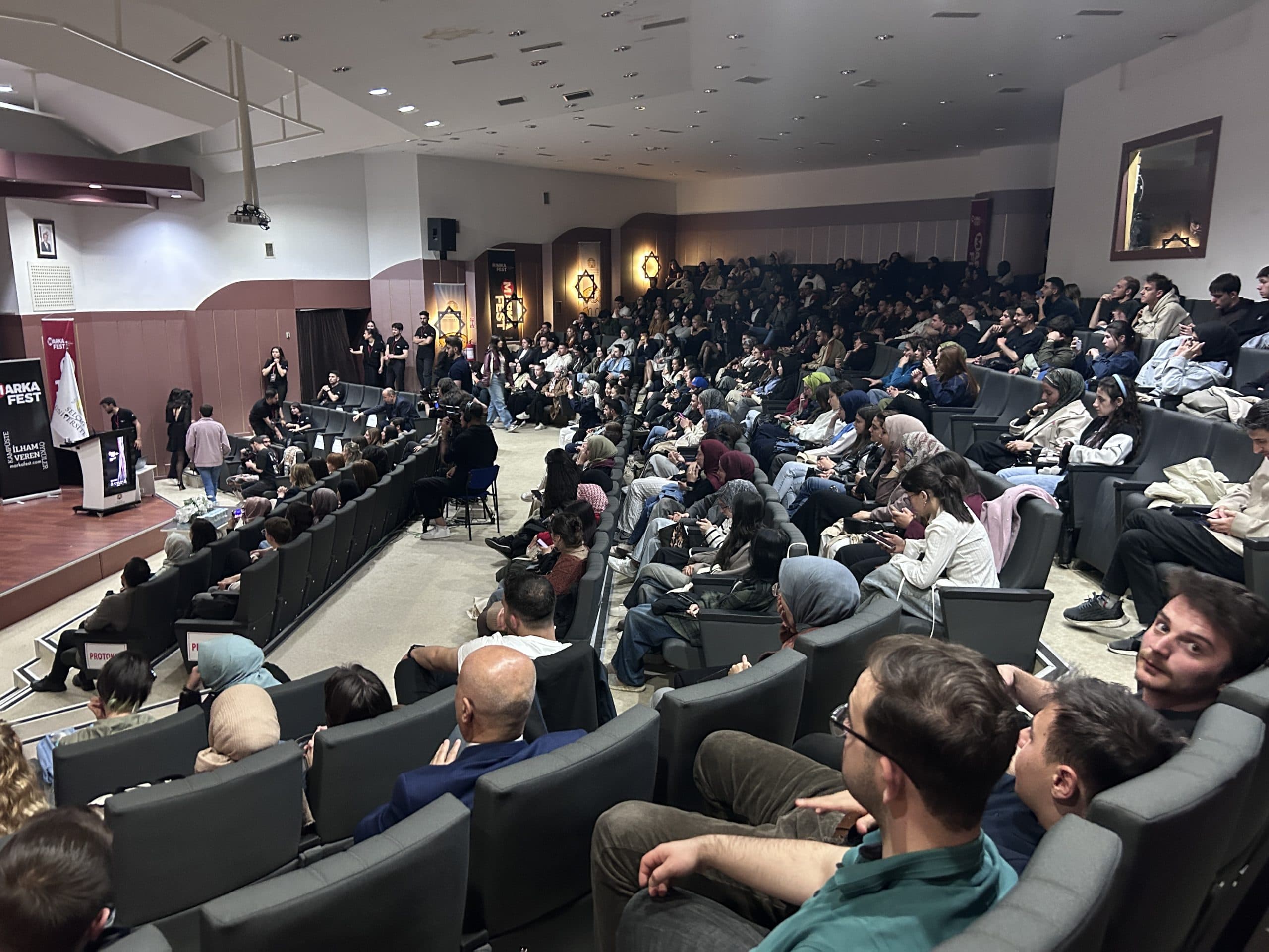 MarkaFest 2025 Selçuk Üniversitesi’nde Başladı: Sektör Devleri Öğrencilerle Buluştu