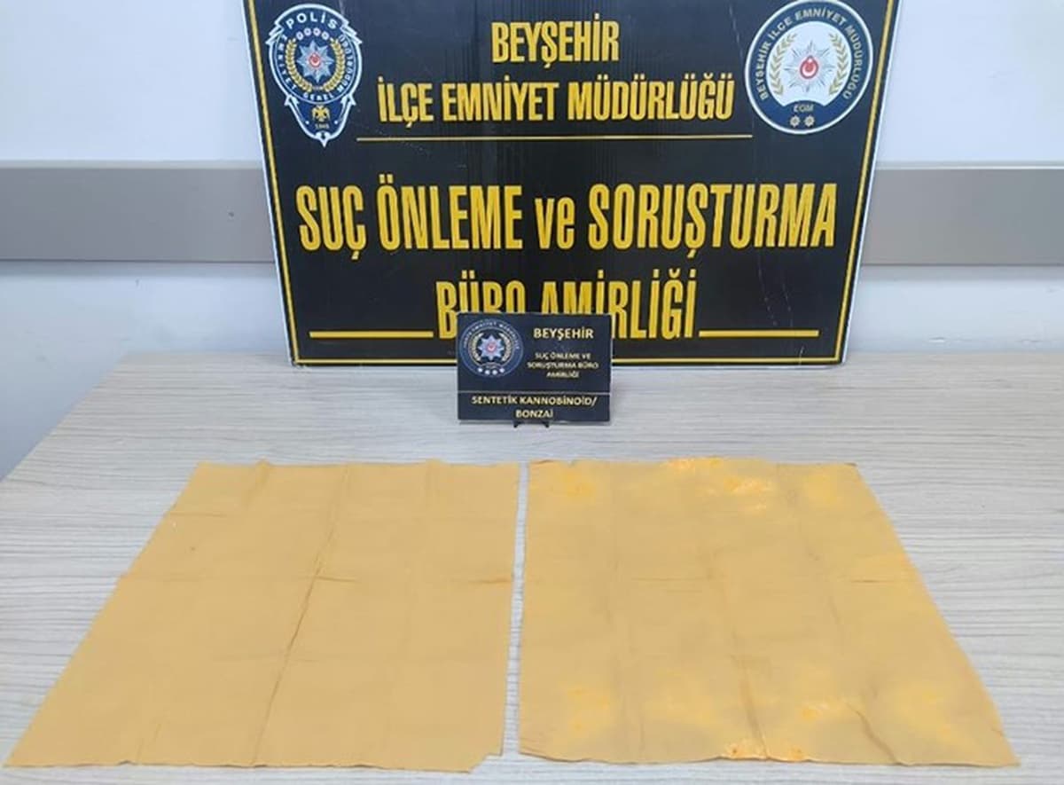 Beyşehir'de Peçeteye Emdirilmiş Uyuşturucu Operasyonu: 3 Zanlı Tutuklandı