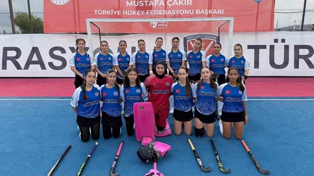 Ege Yıldızları, Konya GSİM SK'yı 3-1 Mağlup Etti