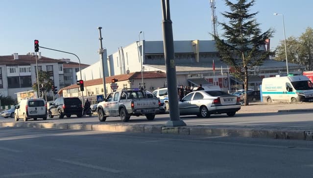 Ereğli'de Kaldırımda Hareketsiz Bulunan Kişi Hayatını Kaybetti