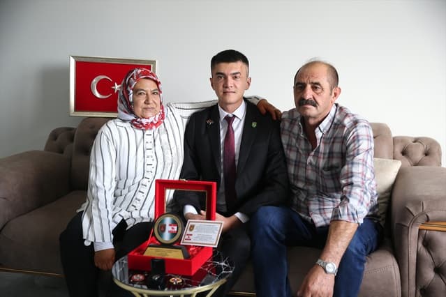 İki Ağır Kaza ve Çatışmadan Sağ Çıkan Konyalı Gazi Recep Kamış Yaşama Azmiyle Örnek Oluyor