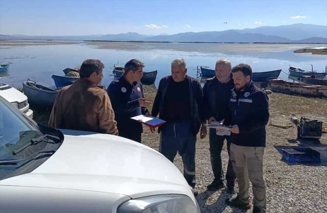 Suğla Gölü'nde Balıkçı Tekneleri ve Kantarlar Denetlendi