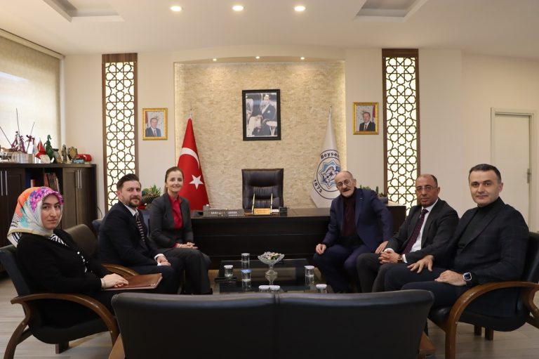 Üzümlü ve Huğlu Mahalleleri Doğalgaz Konforuna Kavuşuyor
