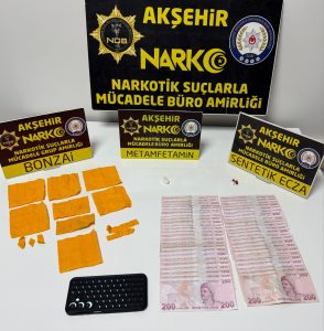 Akşehir’de uyuşturucu tacirlerine operasyon: 1 tutuklama